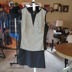 White House Black Market Black Houndstooth Sleeveless Top  10